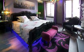 Chambres D'Hotes & Gites La Paysanne