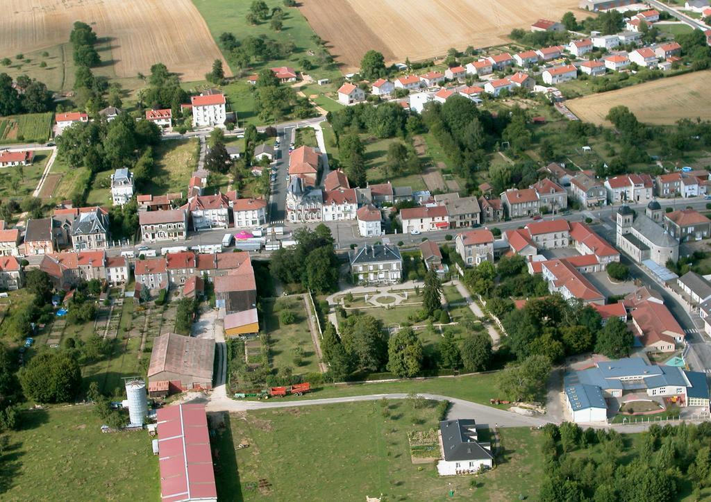Chambres D'Hotes & Gites La Paysanne Fresnes-en-Woevre Exterior foto